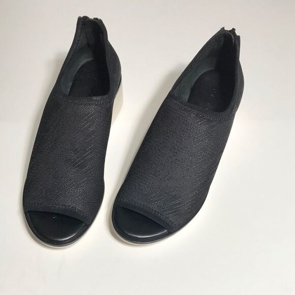 Lori Goldstein Stretch Knit Slip On Wedge - Picture 2 of 6